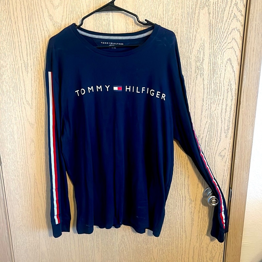 Ling sleeve t shirt